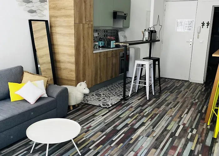 7 Rue Des Poilus شقة