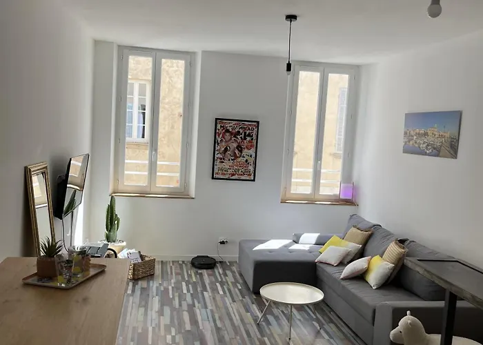 7 Rue Des Poilus Apartment *